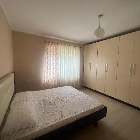 Casa Di Nevi * Shkoder